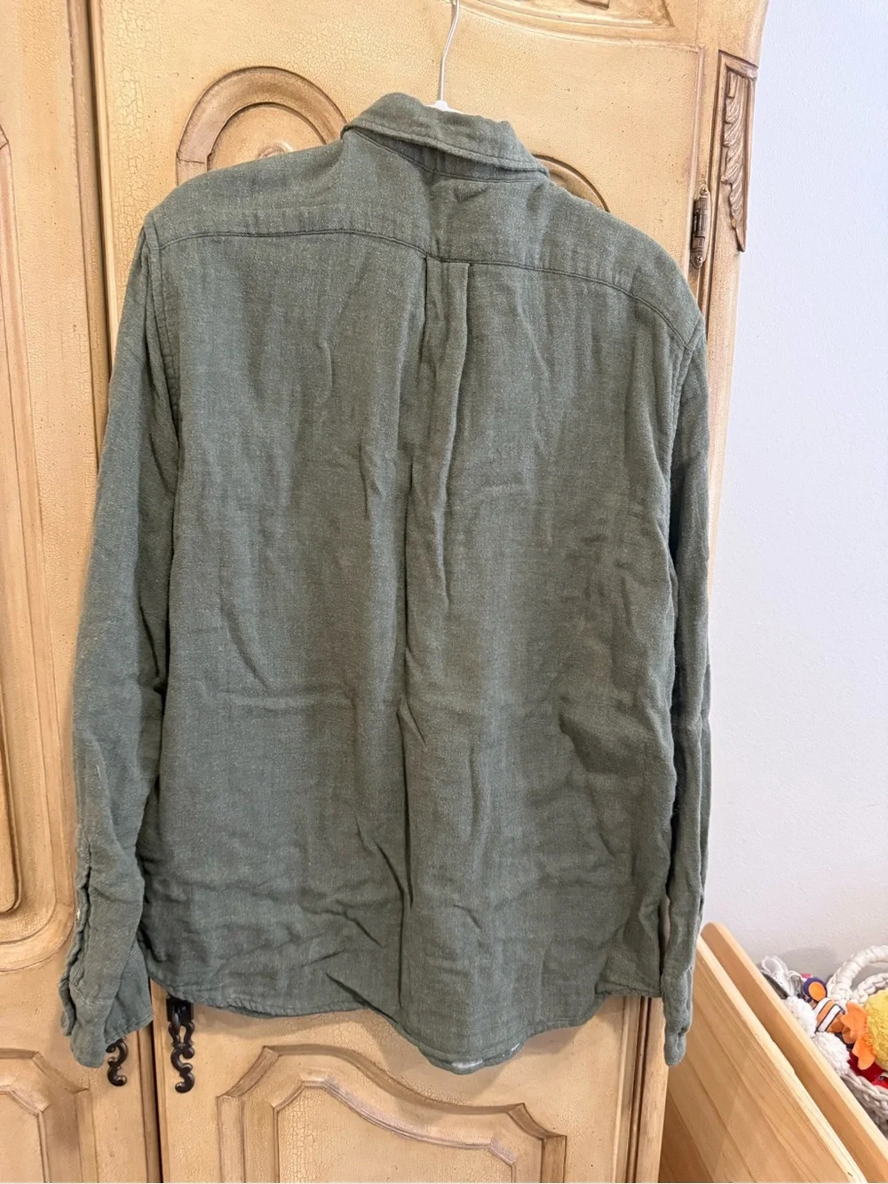 J. Crew Men's Casual Olive Green Button-Down Shirt